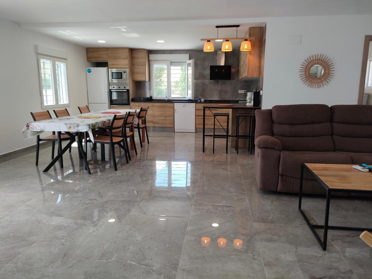 Casa Rural Con Piscina Climatizada Y Barbacoa A 10 Km De Alicante Y Playas, 3000 M2 De Terreno Elche Extérieur photo