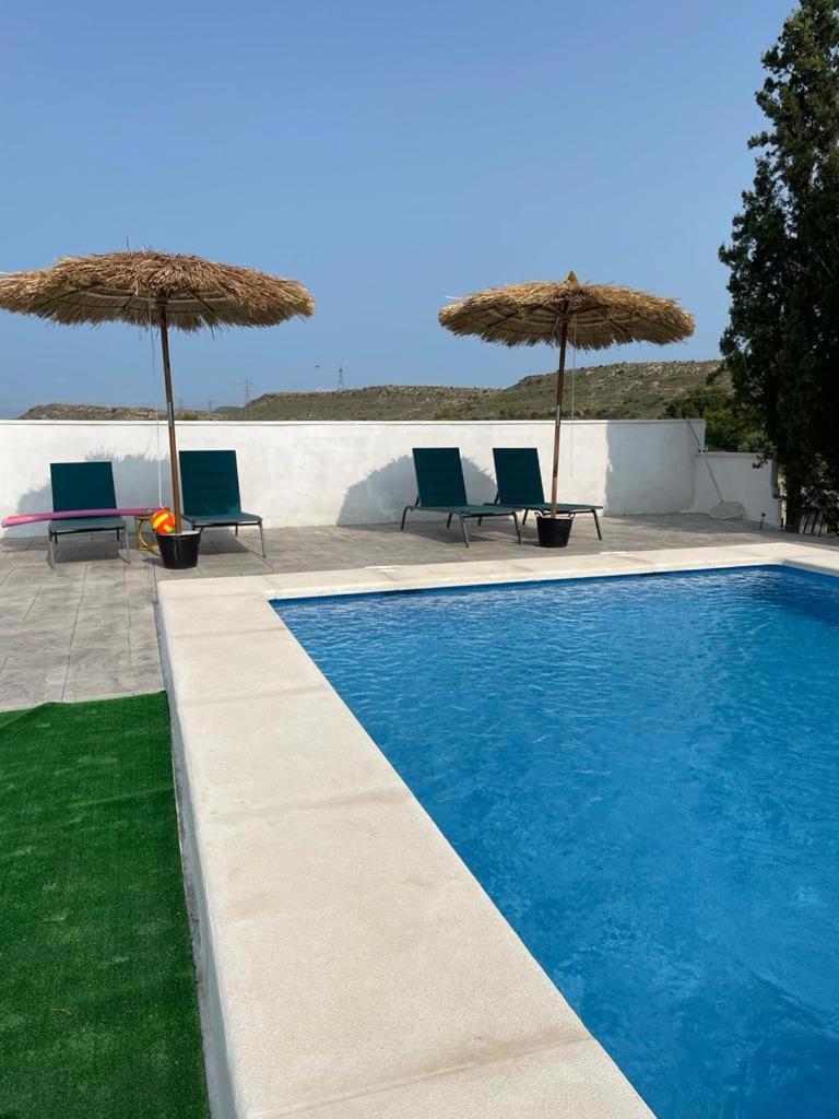 Casa Rural Con Piscina Climatizada Y Barbacoa A 10 Km De Alicante Y Playas, 3000 M2 De Terreno Elche Extérieur photo